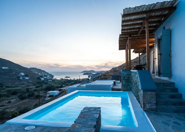 Epithea 3 με ιδιωτική πισίνα Kythnos